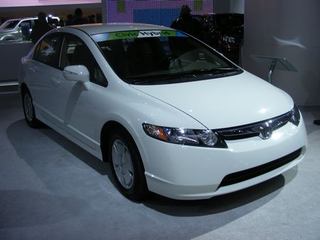 Difference between prius and honda civic hybrid #2