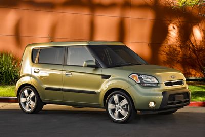  Soul Ipod Cable on Kia Soul Hamster Commercial Honored With 2010 Silver Effie Award