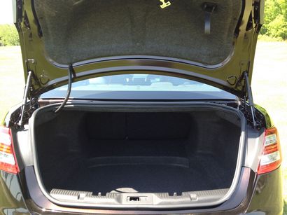Trunk space ford taurus 2012 #3
